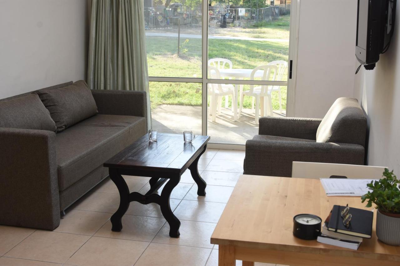 Kibbutz Tiratzvi - Country Lodging Tirat Zevi Экстерьер фото
